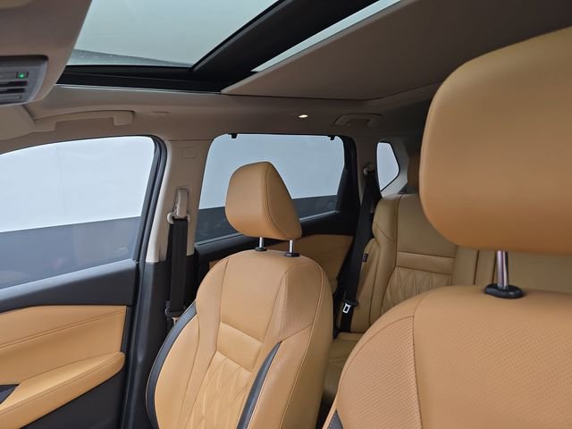 Used 2023 Nissan Rogue Platinum w/ Platinum Premium Package AWD/4WD image 45