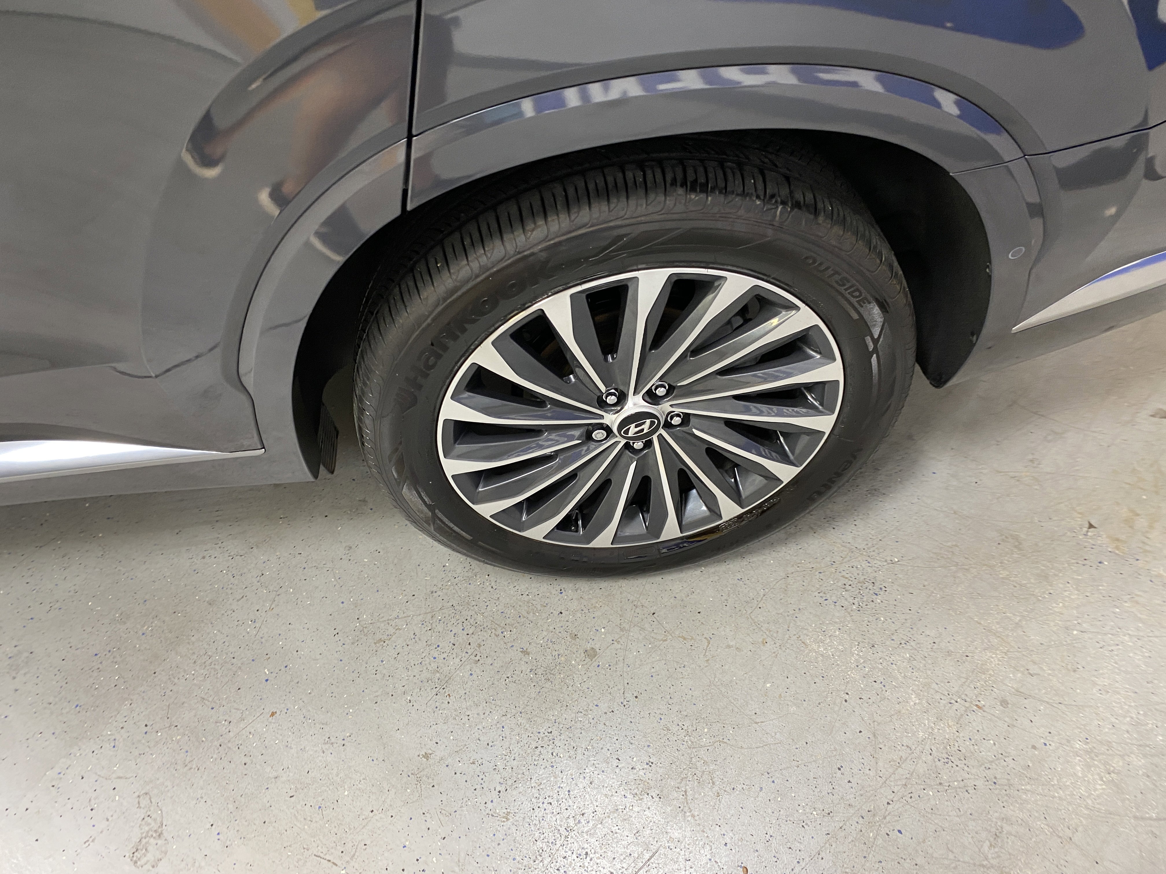 Used 2025 Hyundai Palisade Calligraphy image 12