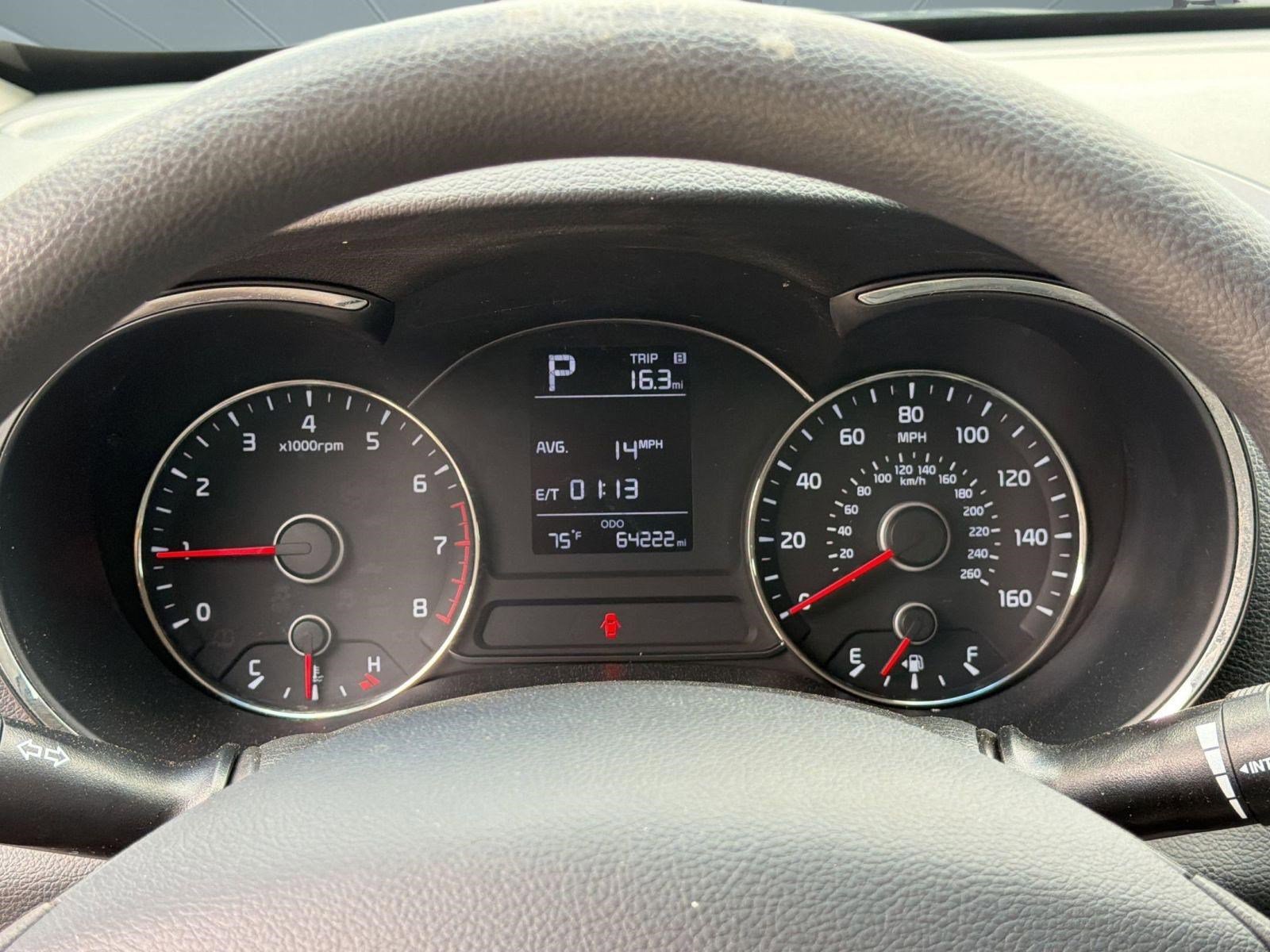 Used 2017 Kia Forte LX image 19