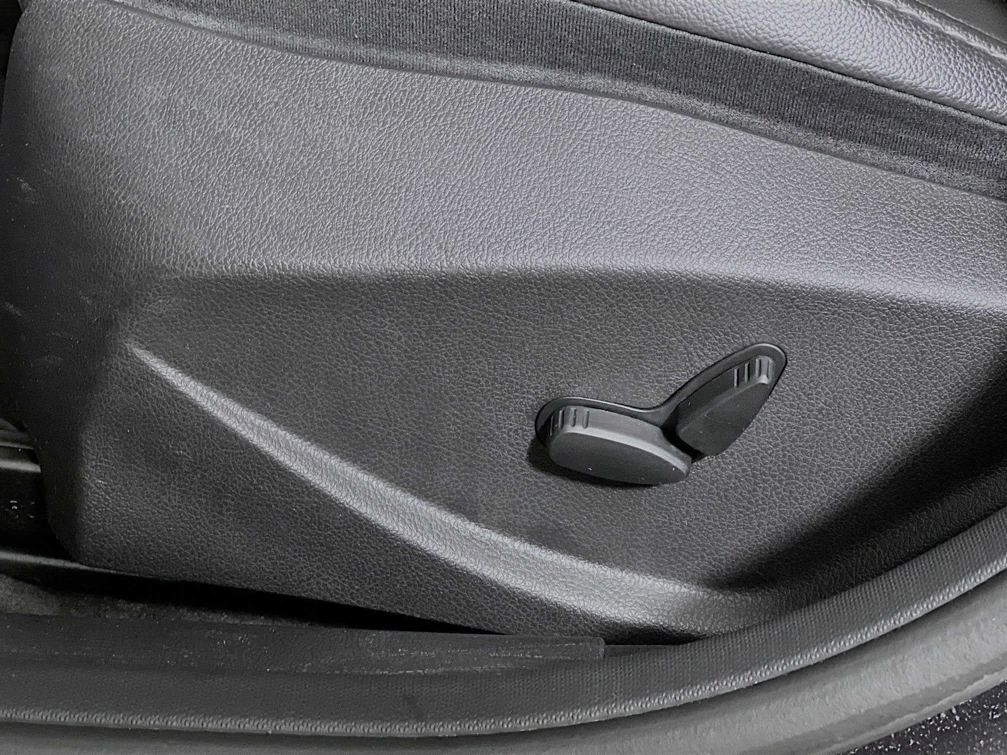 Used 2014 Ford Focus SE w/ Equipment Group 201A image 16