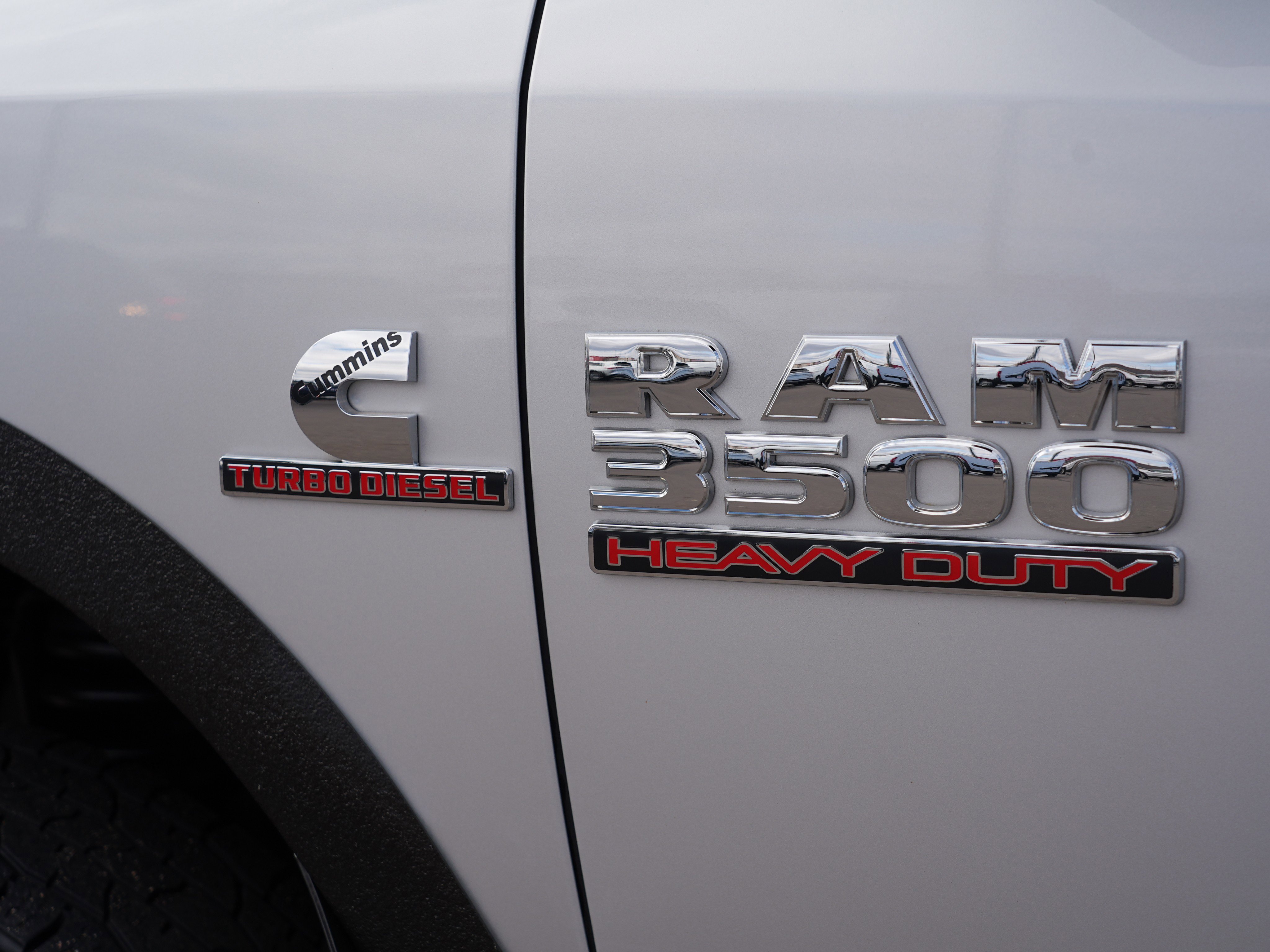 Used 2018 RAM 3500 Big Horn image 12