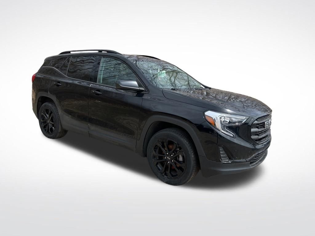 Used 2021 GMC Terrain SLE w/ Driver Convenience Package image 3