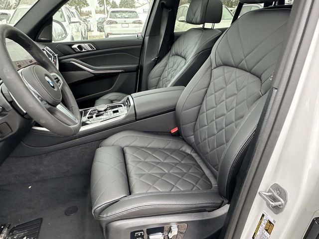 New 2026 BMW X5 xDrive40i w/ M Sport Package image 14