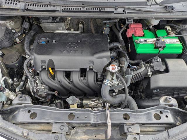 Used 2017 Toyota Yaris L w/ Carpet Mat Package image 21