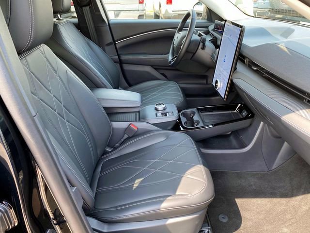 Used 2024 Ford Mustang Mach-E Select w/ Comfort Package Lite image 22