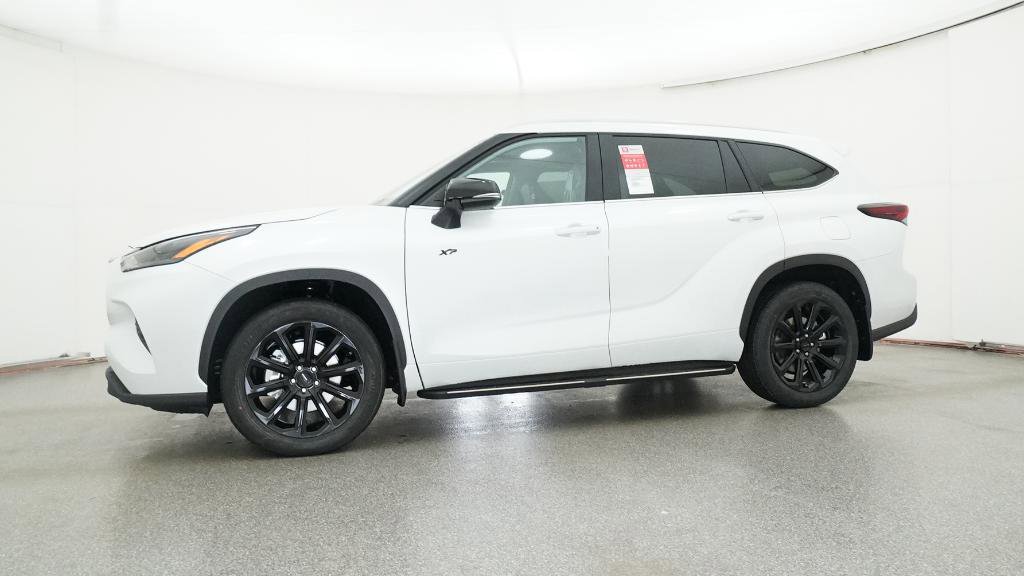 New 2026 Toyota Highlander XLE image 21