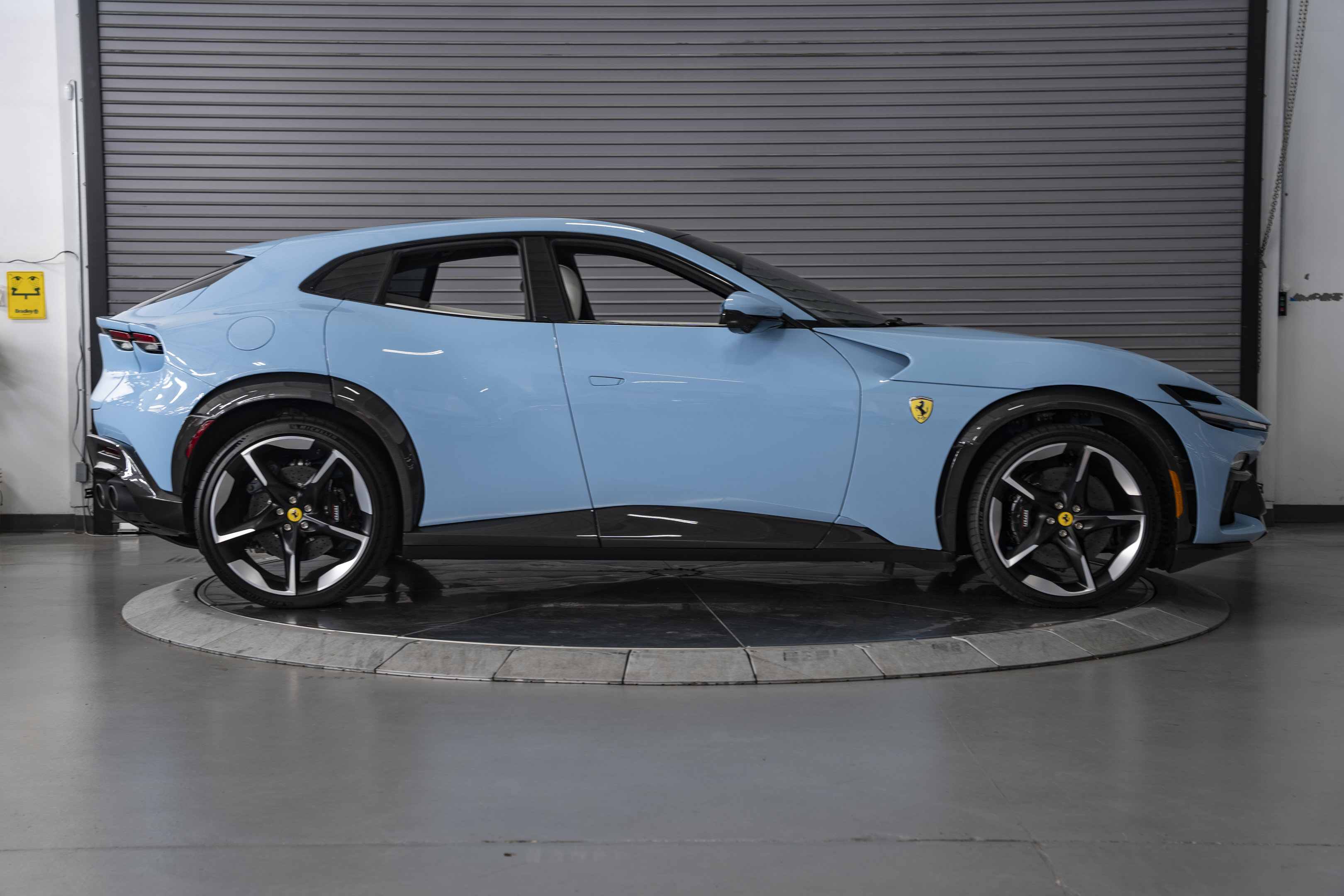 Used 2025 Ferrari Purosangue AWD/4WD image 6