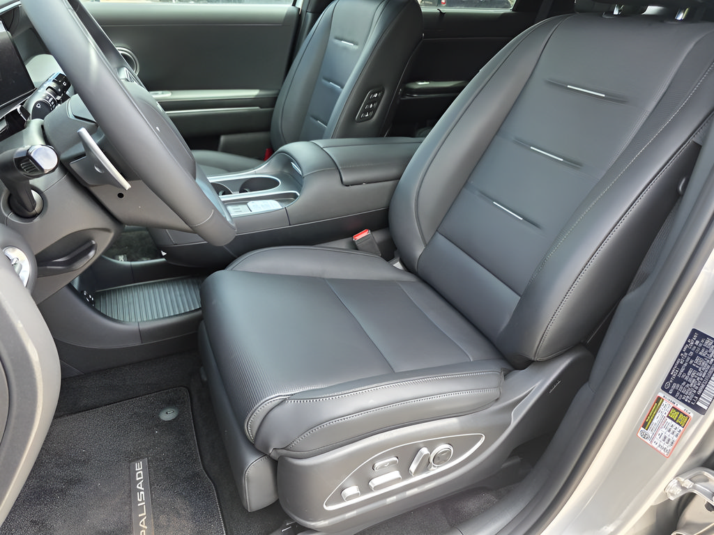 New 2026 Hyundai Palisade Calligraphy AWD/4WD image 13