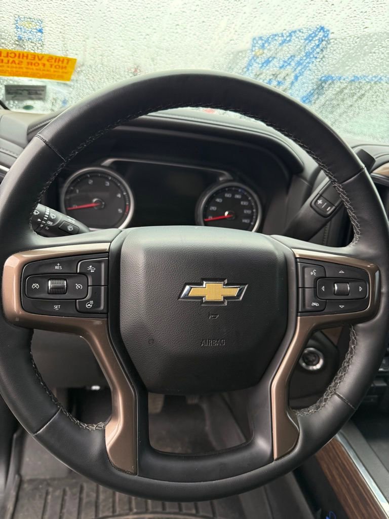Used 2023 Chevrolet Silverado 2500 High Country w/ Safety Package II image 8