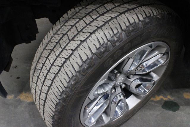 Used 2020 RAM 1500 Laramie w/ Sport Appearance Package image 39