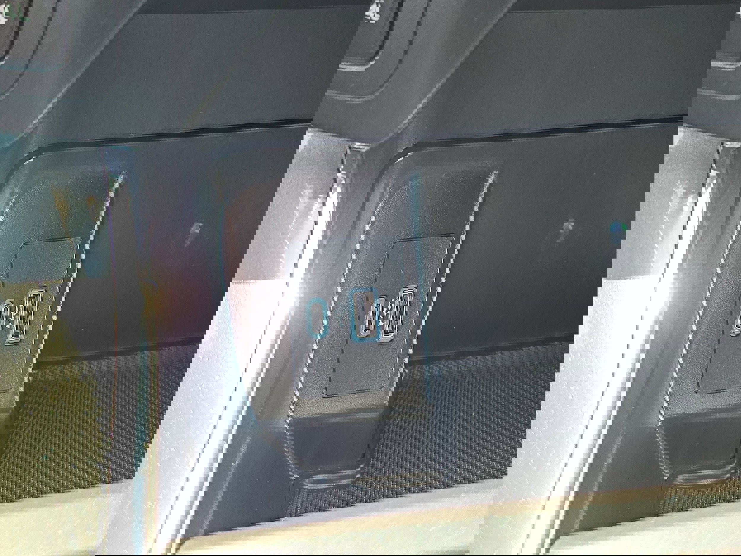 Certified 2022 Ford F150 XLT w/ Equipment Group 302A High image 32