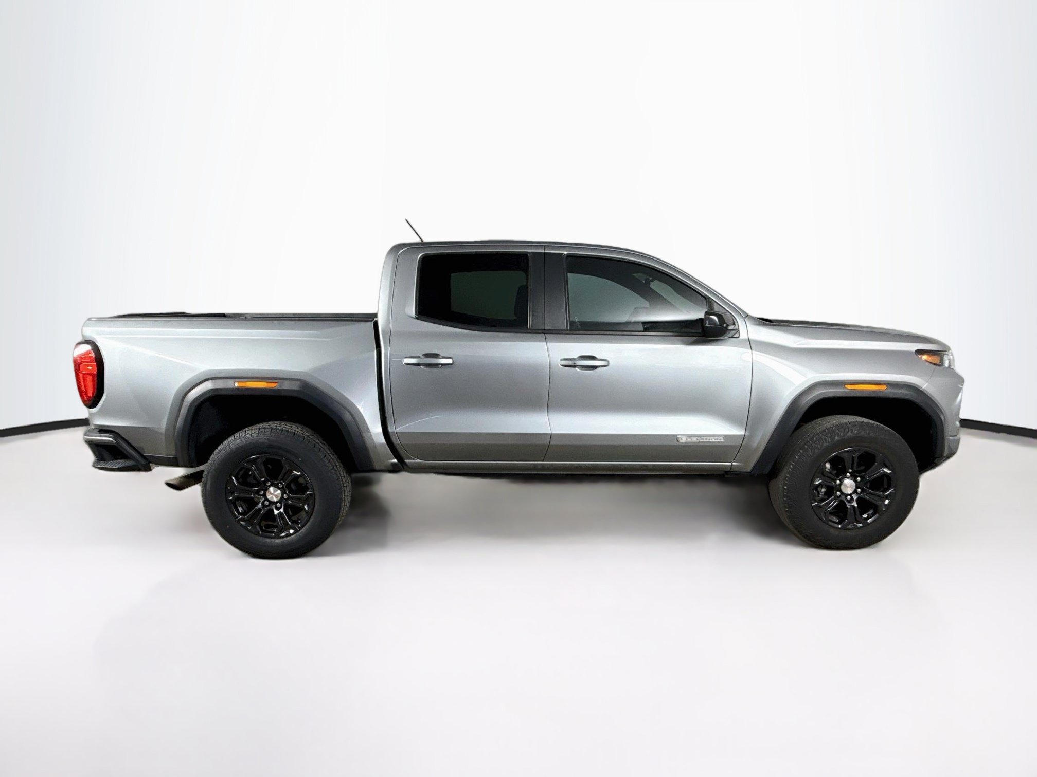 Used 2023 GMC Canyon Elevation w/ Trailering Package RWD image 2