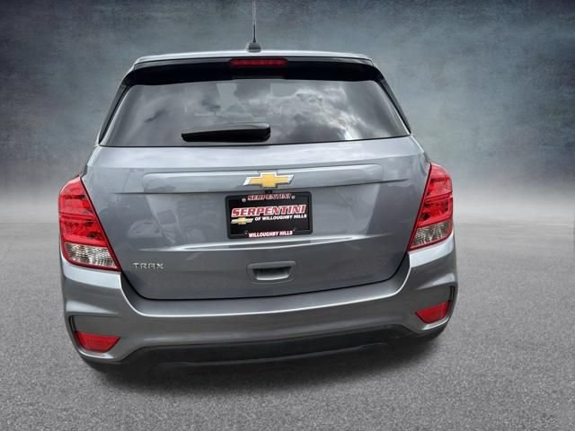 Used 2020 Chevrolet Trax LS w/ Tint and Cruise Package FWD image 8