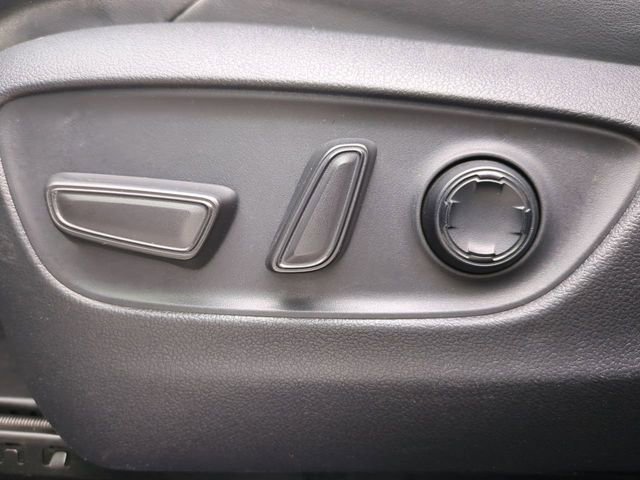 Used 2021 Toyota Venza XLE w/ Softex Package image 20