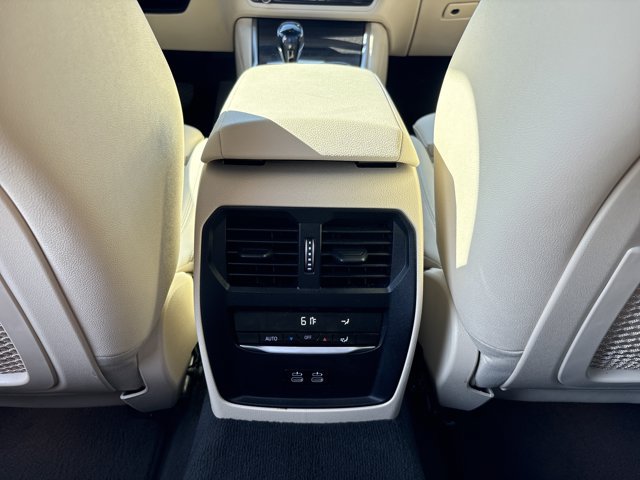 Used 2021 BMW 330i Sedan w/ Convenience Package RWD image 22