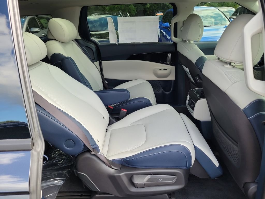 New 2026 Kia Carnival SX Prestige FWD image 12