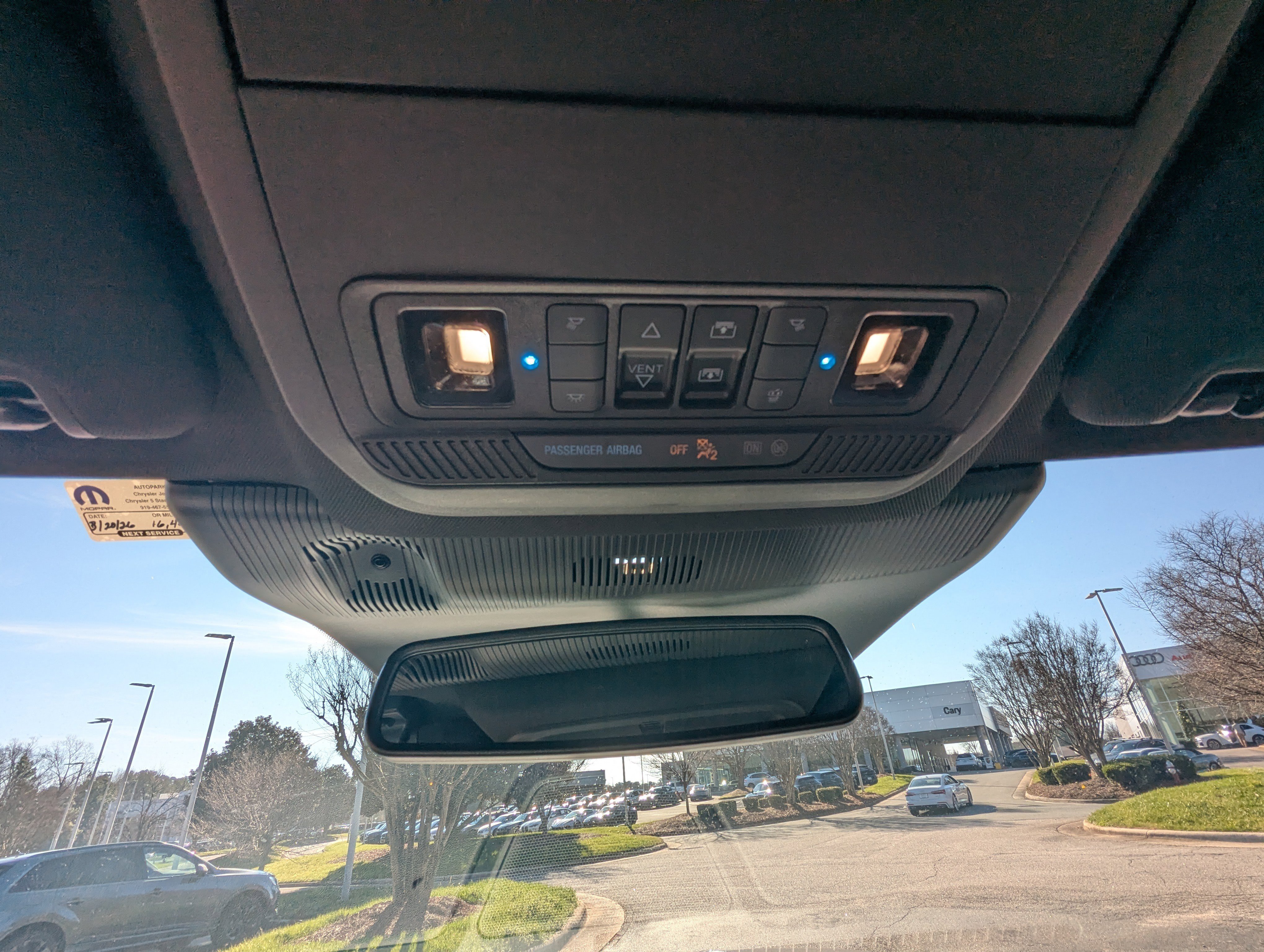 Used 2025 Ford Explorer ST-Line w/ Premium Package image 28