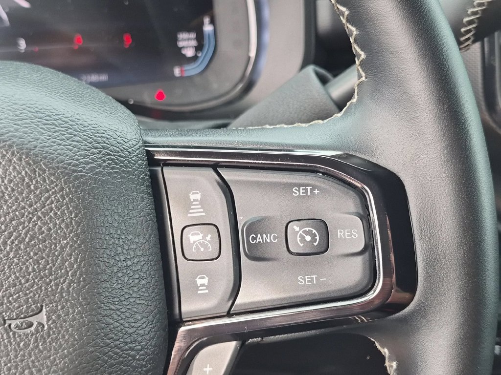 Certified 2026 RAM 2500 Limited AWD/4WD image 15