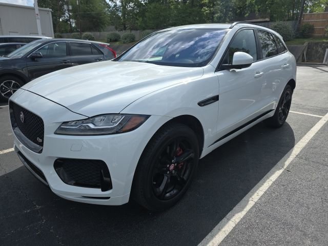 Used 2017 Jaguar F-PACE S image 3