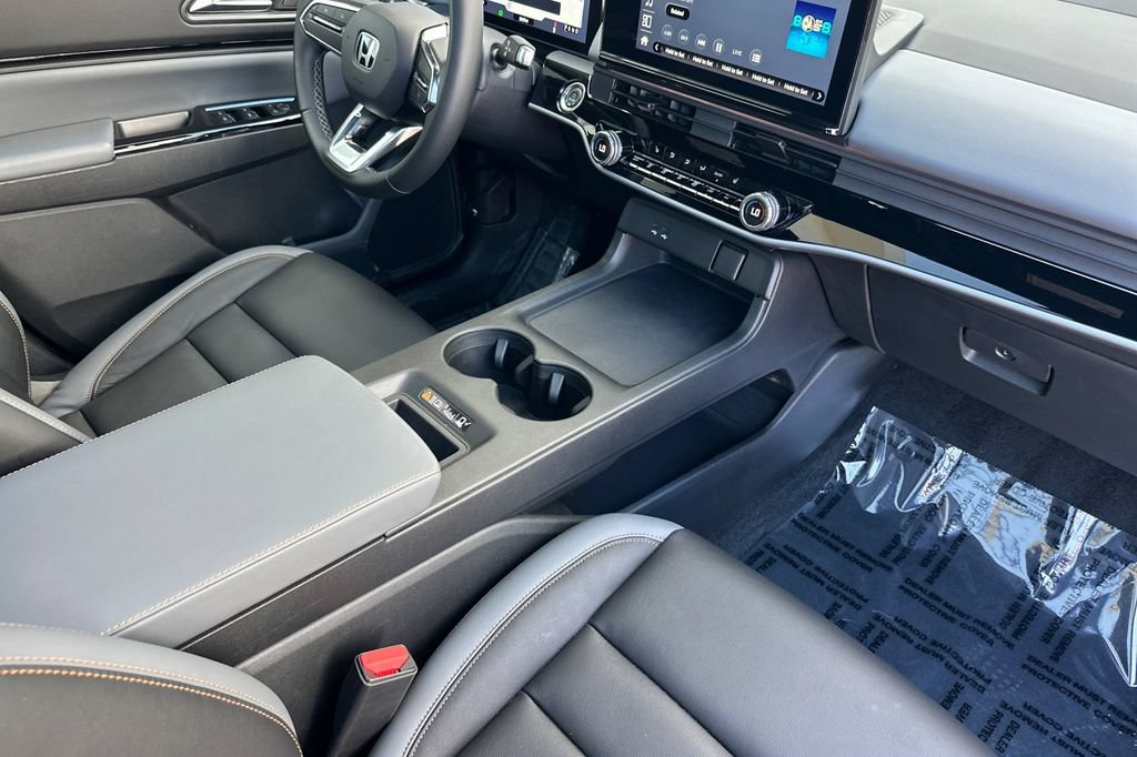 Used 2026 Honda Prologue Touring image 17
