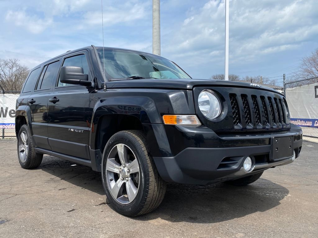 Used 2017 Jeep Patriot Sport AWD/4WD image 27