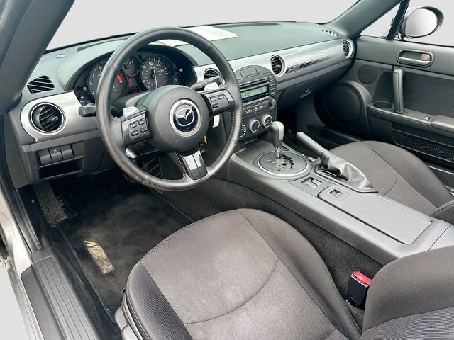Used 2015 MAZDA MX-5 Miata Club RWD image 10