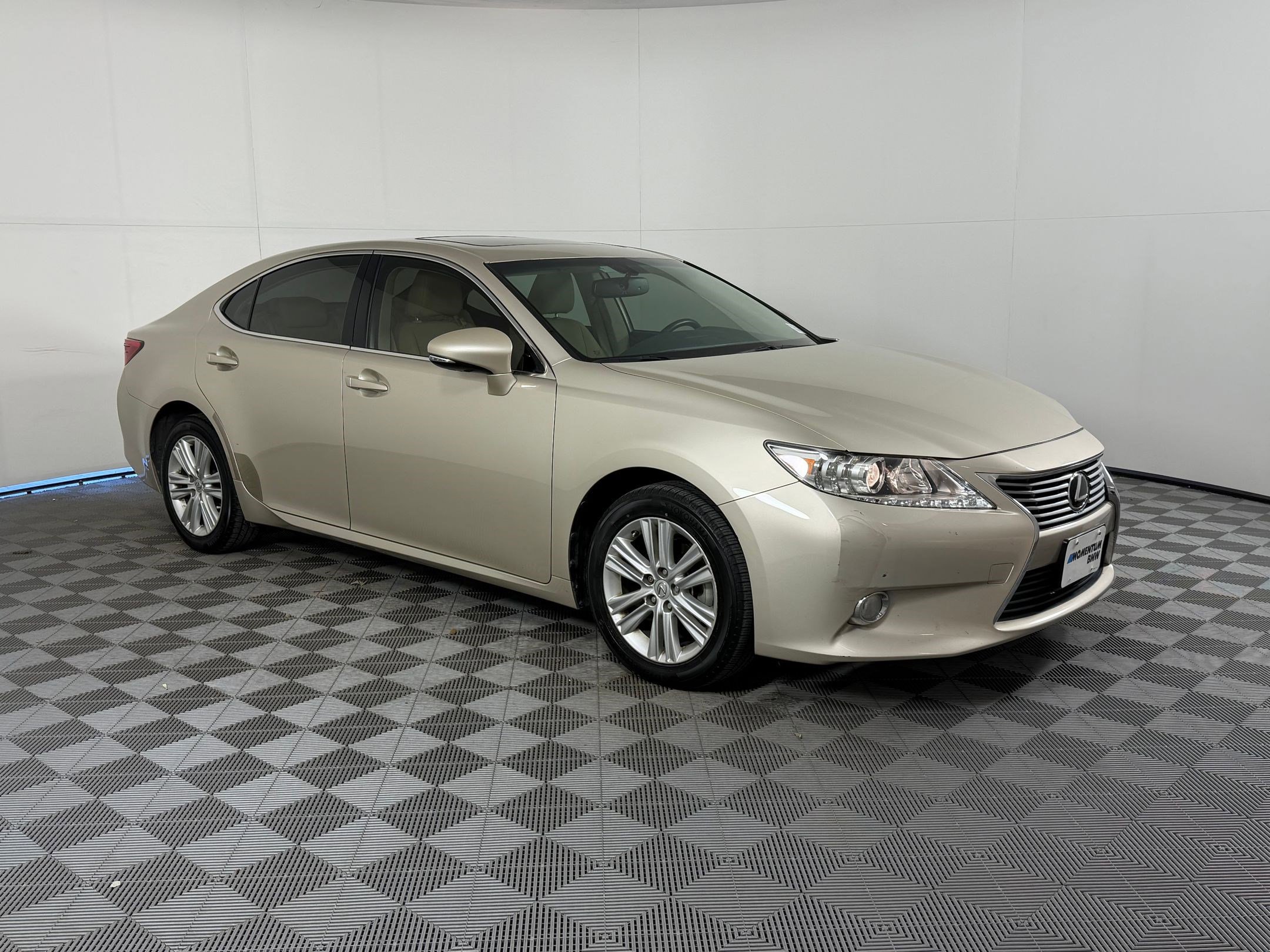 Used 2015 Lexus ES 350 image 7