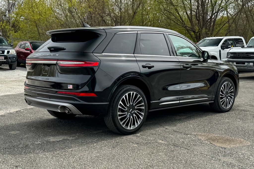 Used 2022 Lincoln Corsair Reserve w/ Sport Package AWD/4WD image 3
