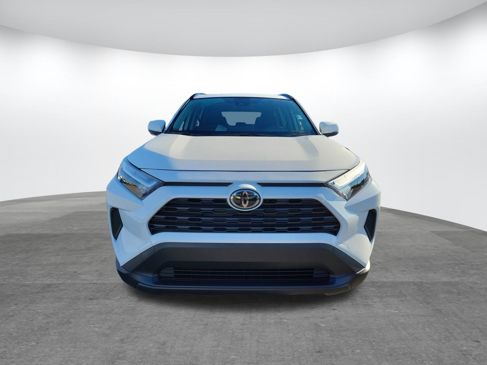 New 2025 Toyota RAV4 XLE w/ Convenience Package image 2