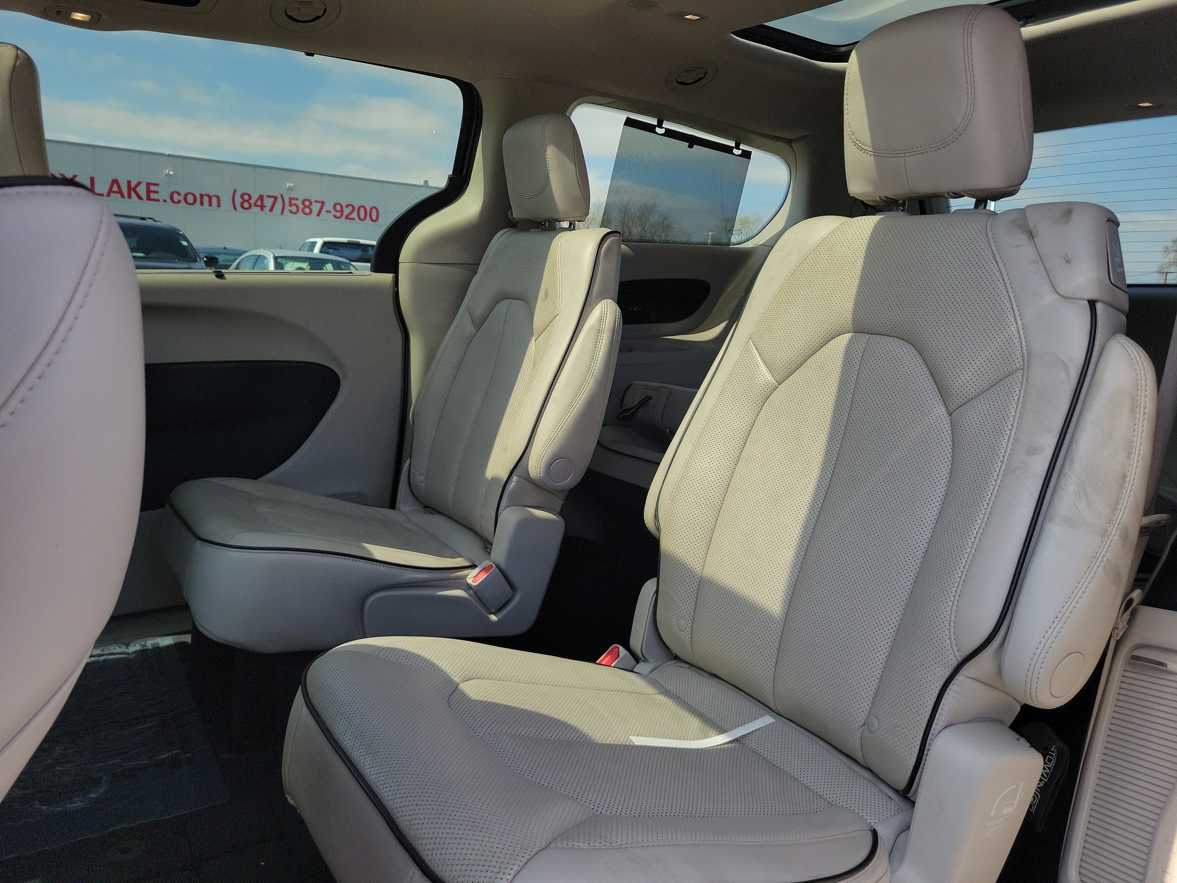 Used 2021 Chrysler Pacifica Limited w/ Premium & Safety Sphere Group image 10