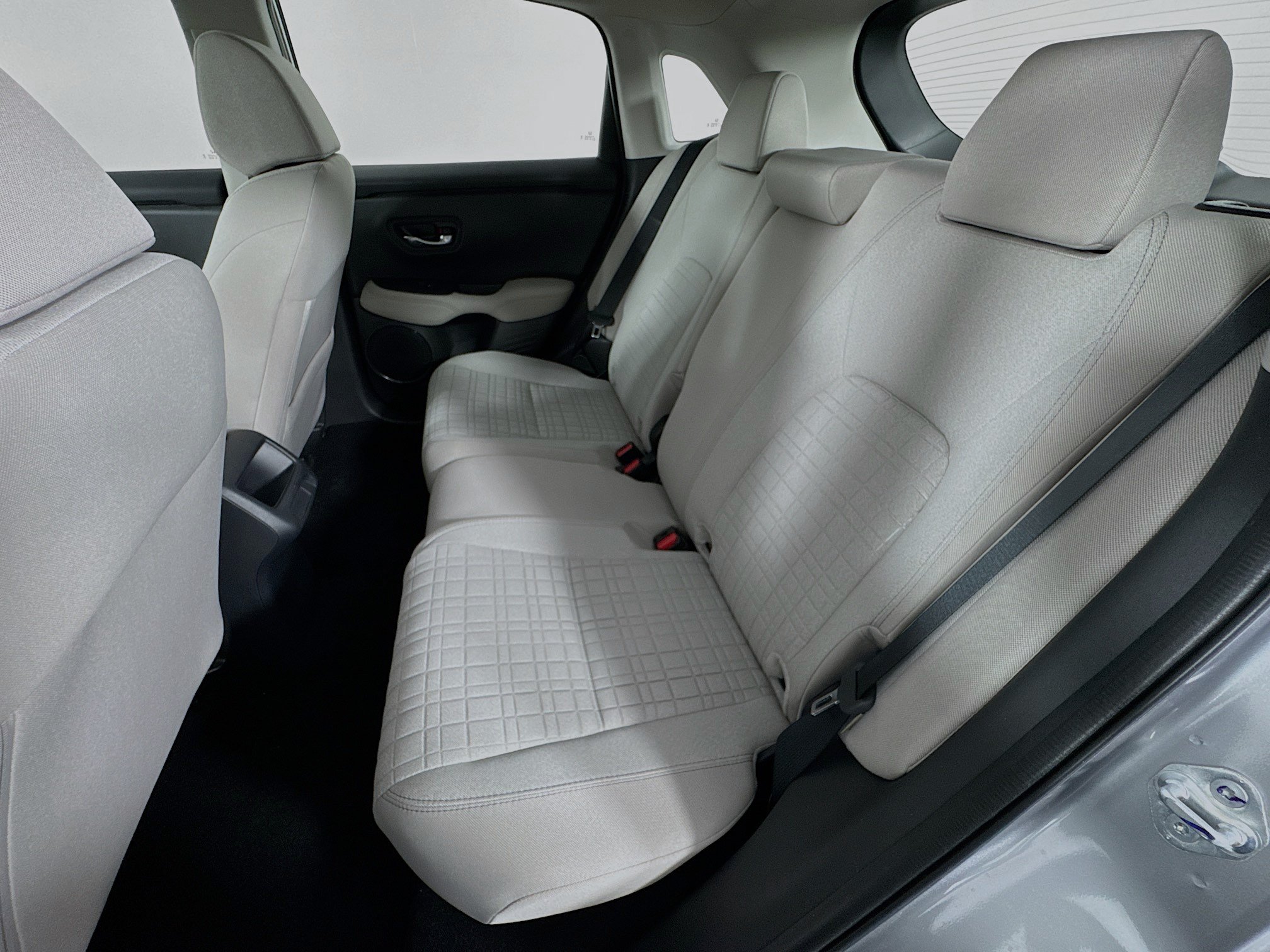 Certified 2025 Honda HR-V LX image 22