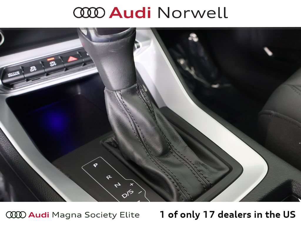 Certified 2022 Audi Q3 2.0T Premium Plus w/ Premium Plus Package AWD/4WD image 4