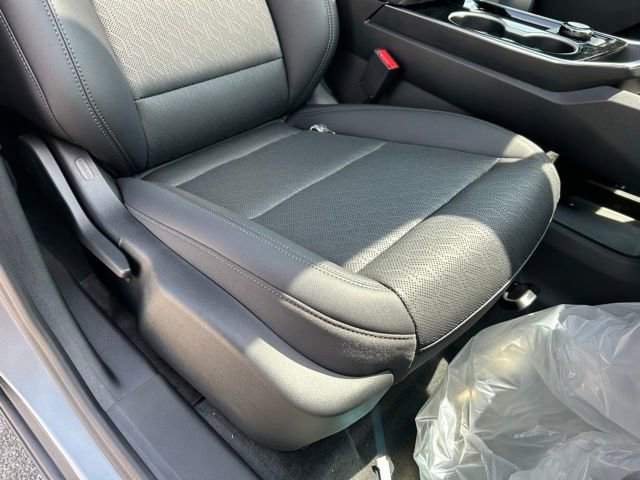 New 2026 Chevrolet Equinox LT w/ Convenience Package II image 40