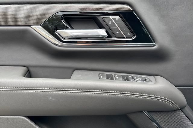 New 2026 GMC Yukon Elevation image 11