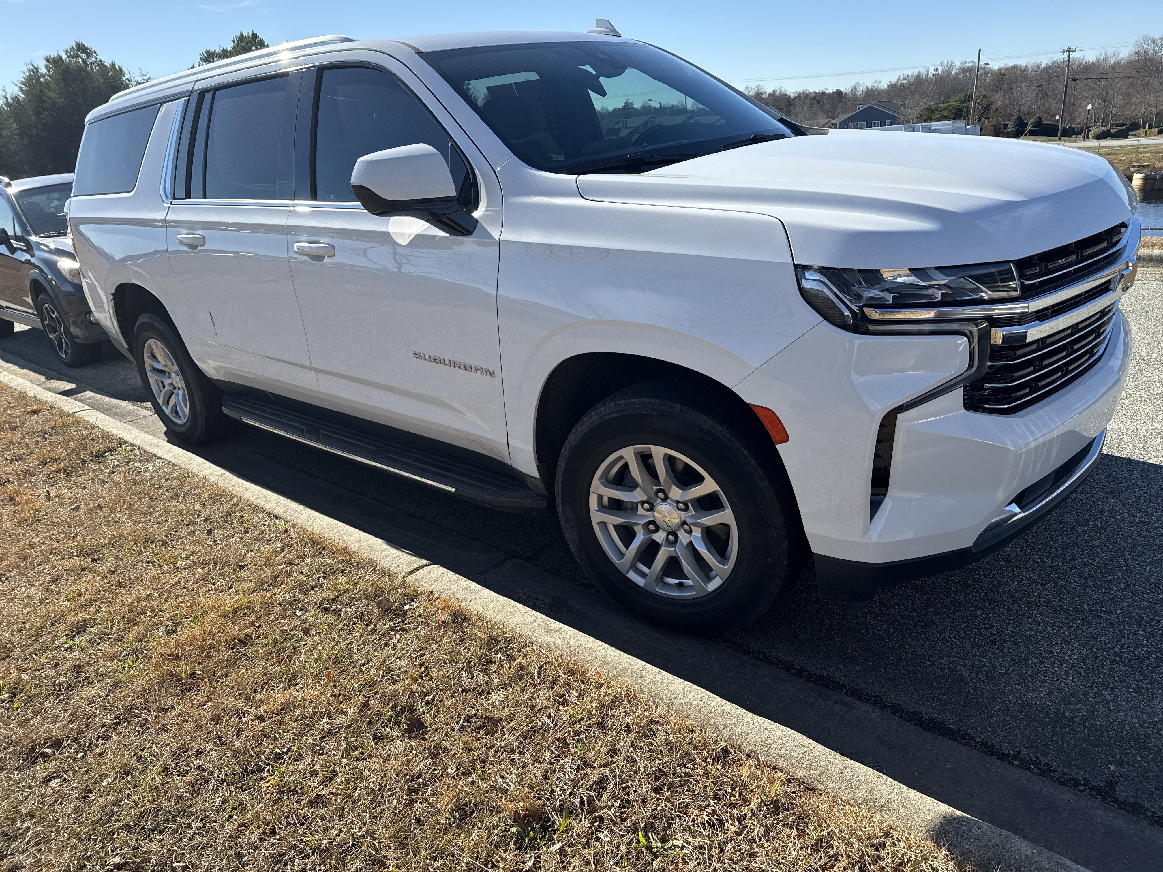Used 2021 Chevrolet Suburban LT video 2