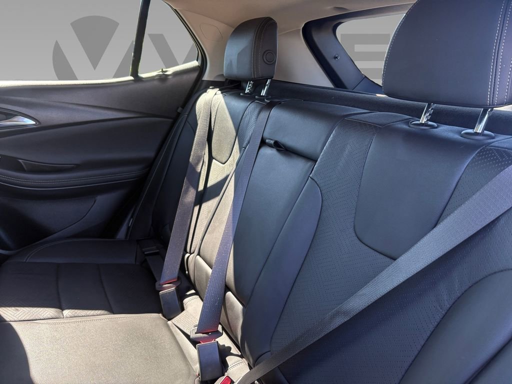 Used 2023 Buick Encore GX Essence w/ Experience Buick Package image 5