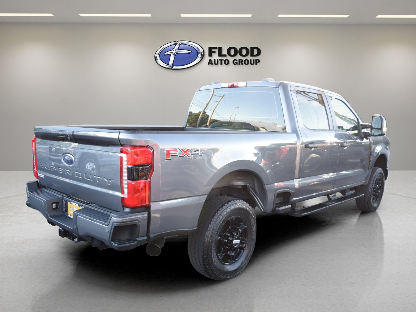 Used 2024 Ford F350 XL w/ STX Appearance Package AWD/4WD image 4