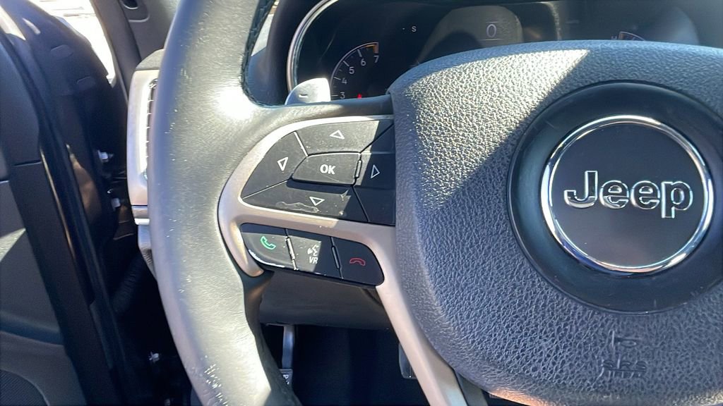 Used 2015 Jeep Grand Cherokee Limited image 24