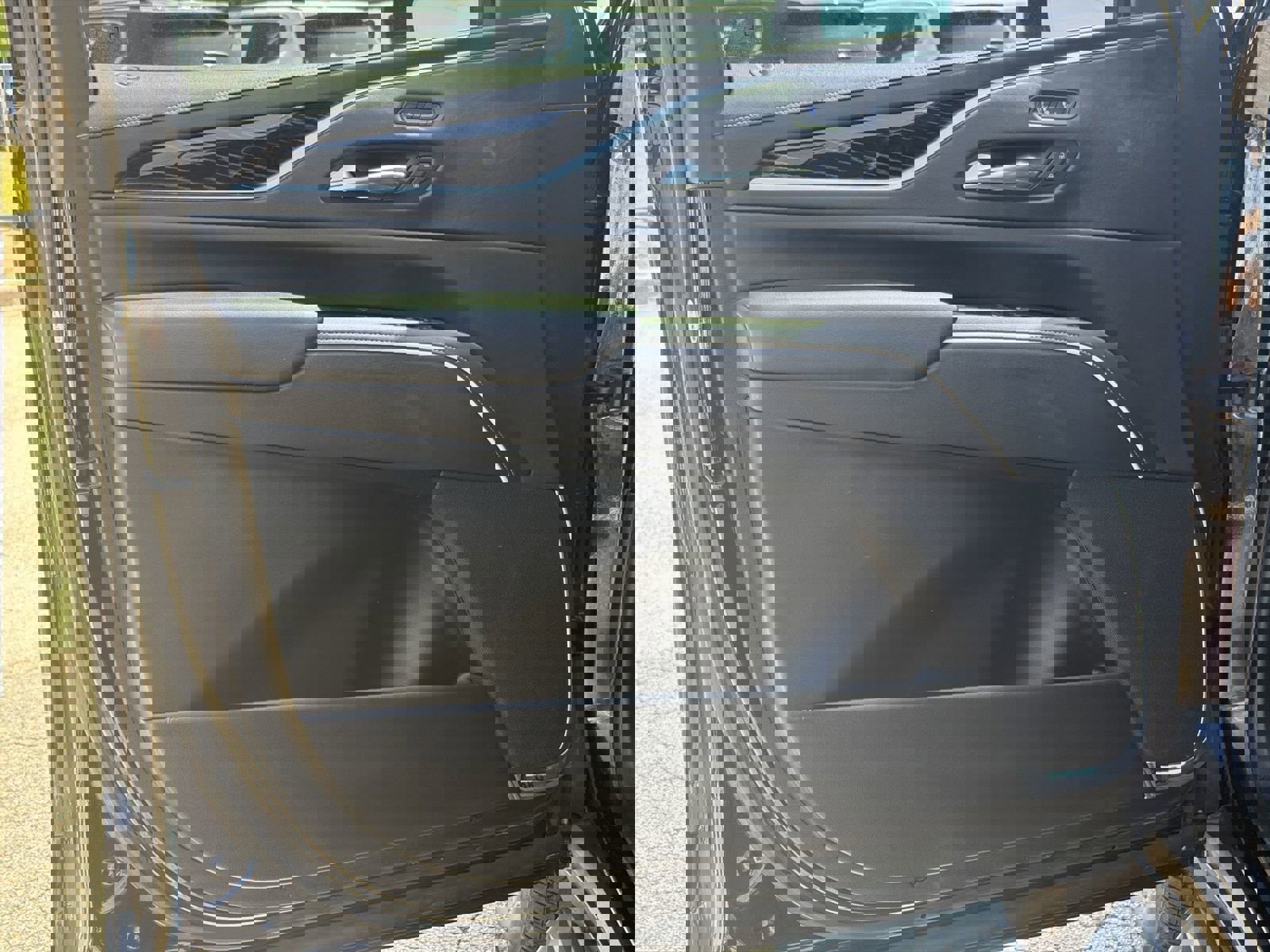 Used 2022 Cadillac Escalade Sport image 14