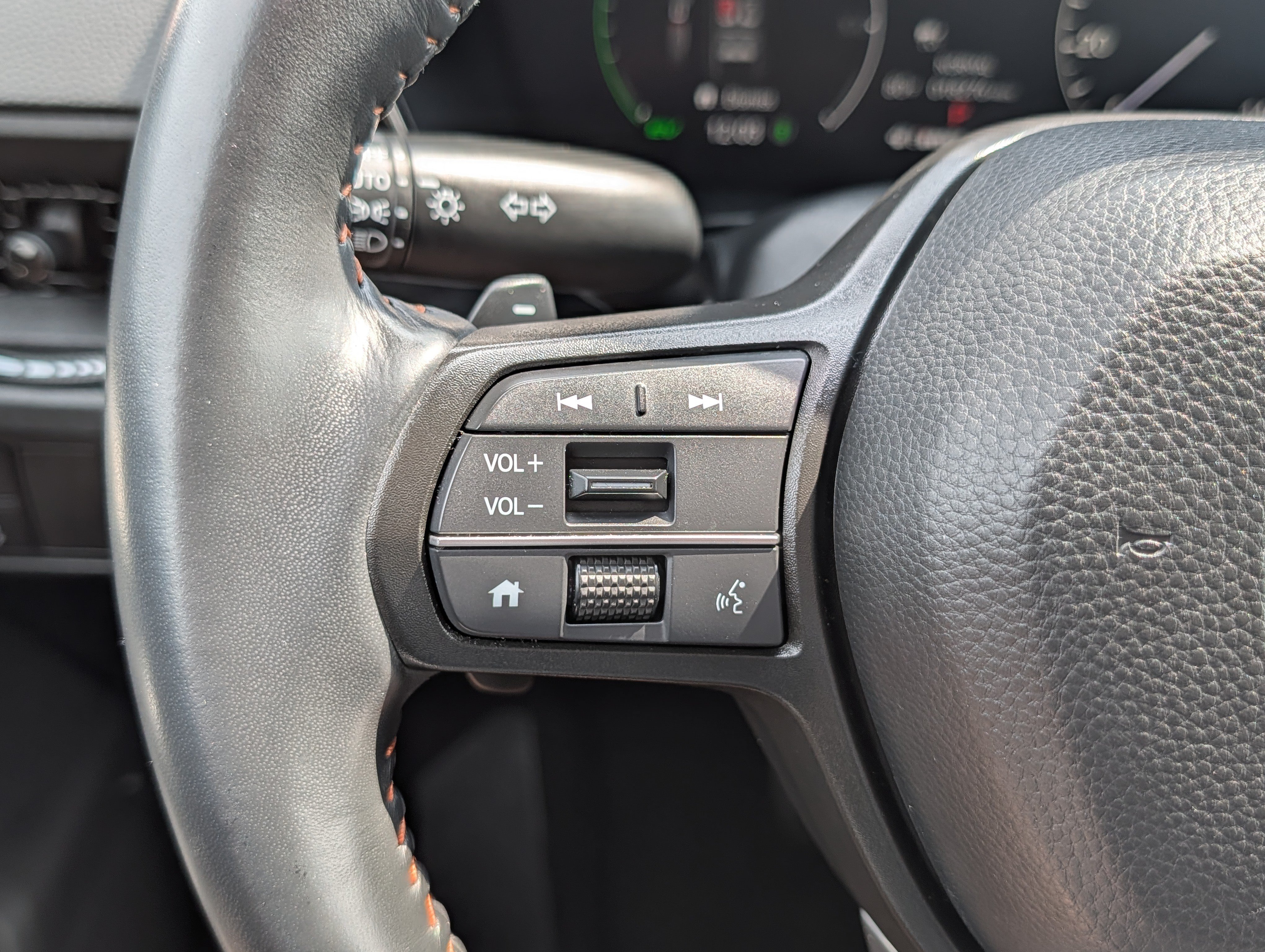 Used 2025 Honda CR-V Sport-L image 31