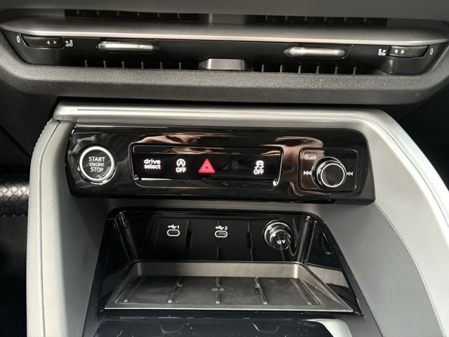 New 2025 Audi Q5 2.0T Premium Plus image 31
