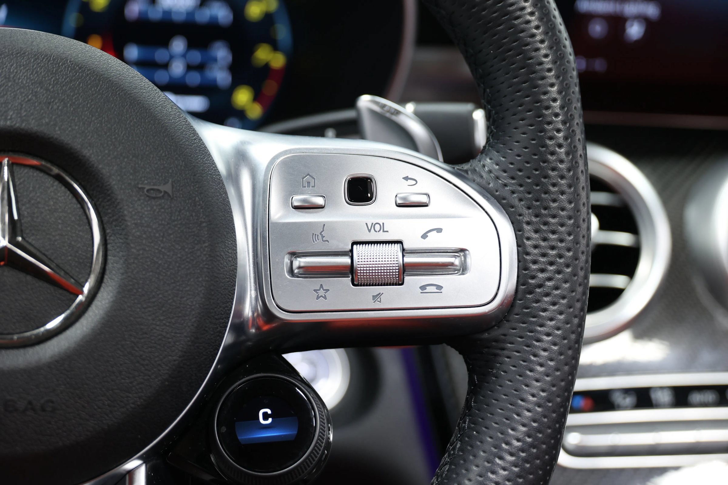 Used 2021 Mercedes-Benz GLC 63 AMG S image 27