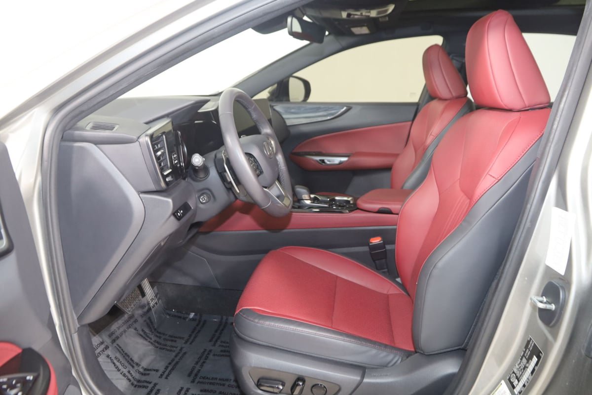 Used 2024 Lexus NX 350h AWD w/ Premium Package image 12