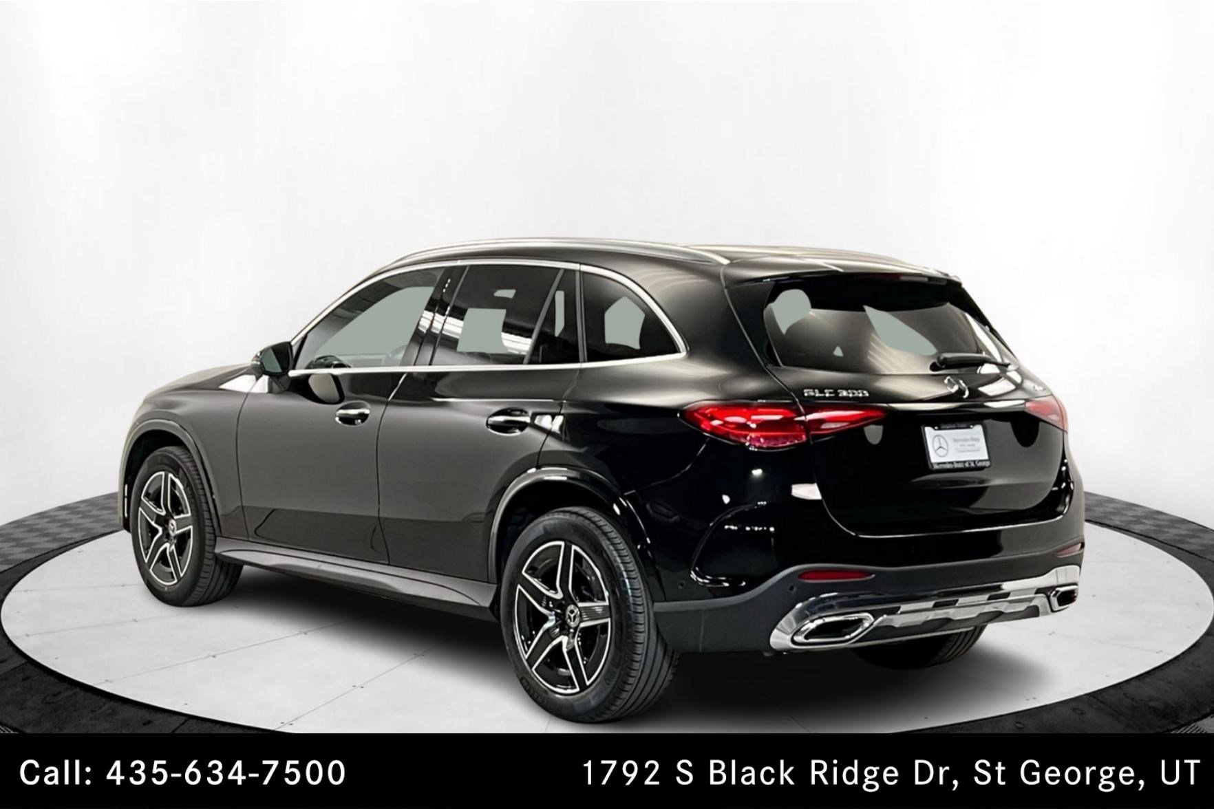 Certified 2026 Mercedes-Benz GLC 300 4MATIC image 3