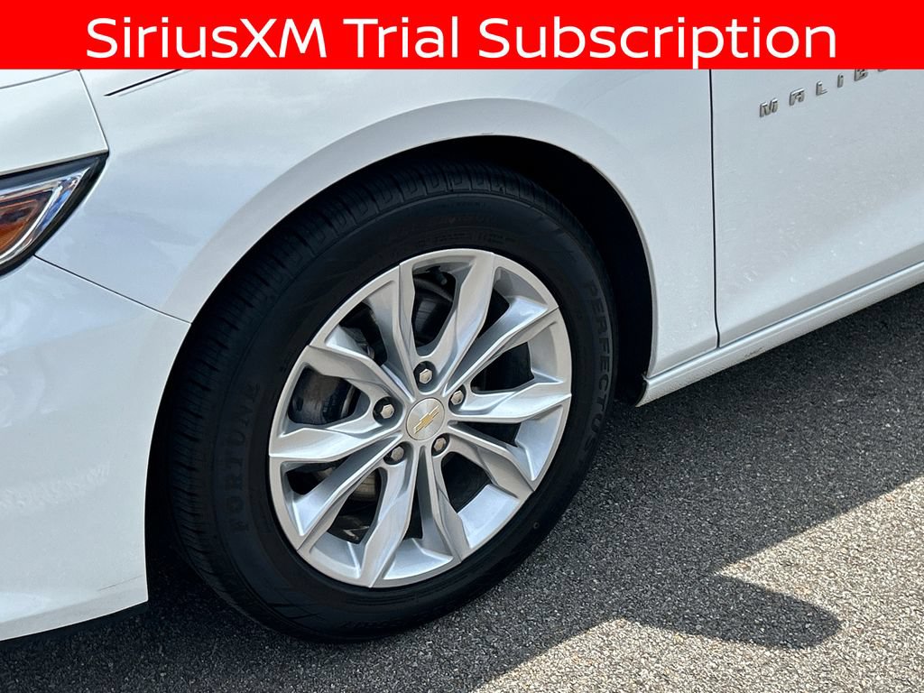 Used 2025 Chevrolet Malibu LT FWD image 11