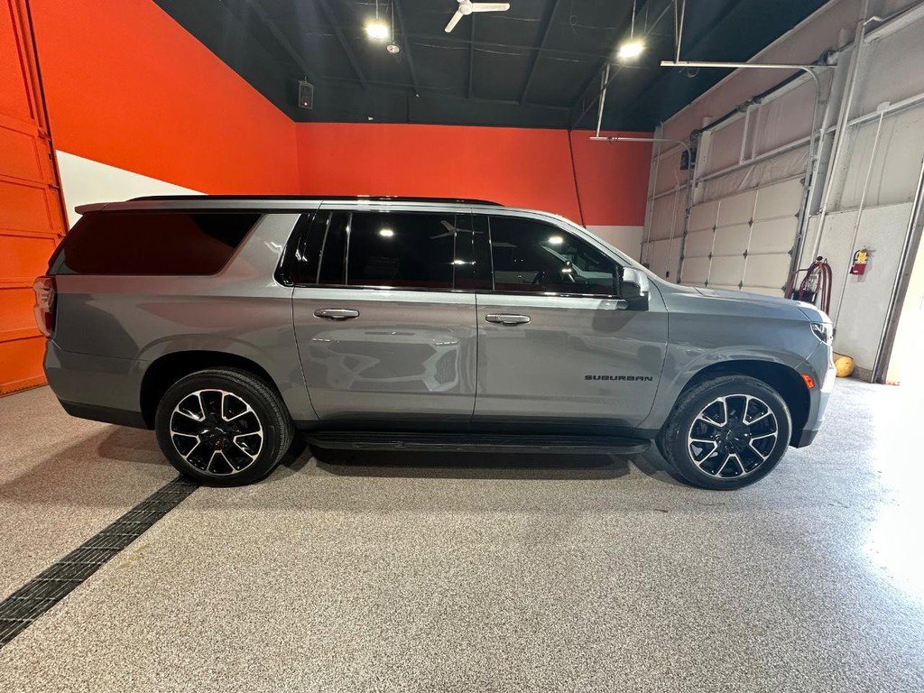 Used 2021 Chevrolet Suburban RST AWD/4WD video 2