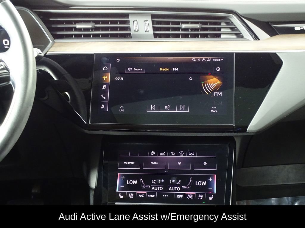 Used 2019 Audi e-tron Prestige w/ Prestige Package AWD/4WD image 28