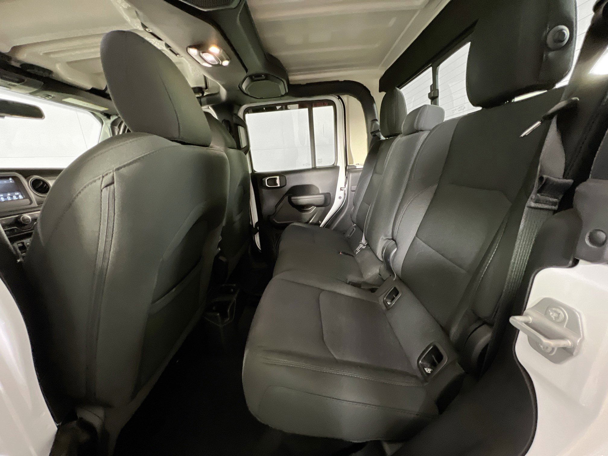 Used 2023 Jeep Gladiator Sport image 22