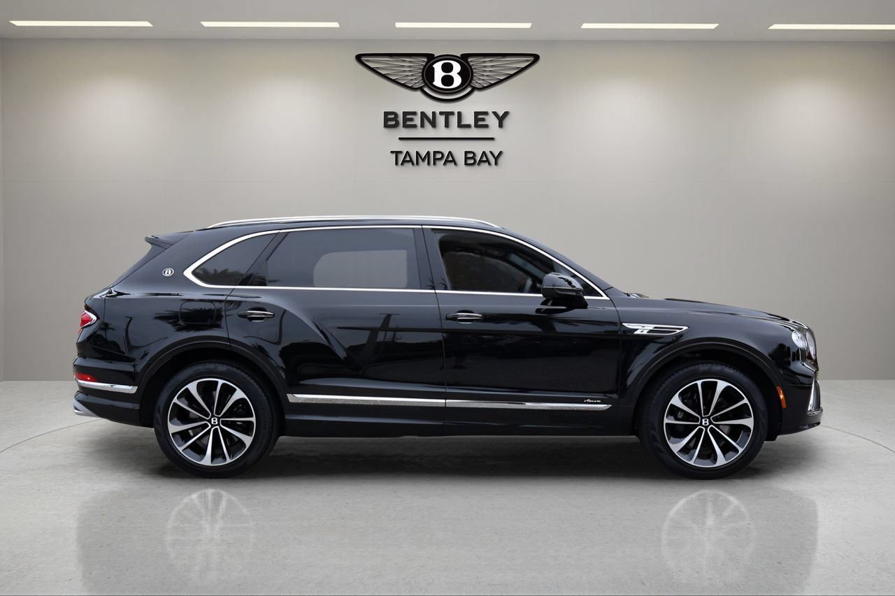 Used 2025 Bentley Bentayga Extended Wheelbase AWD/4WD image 10