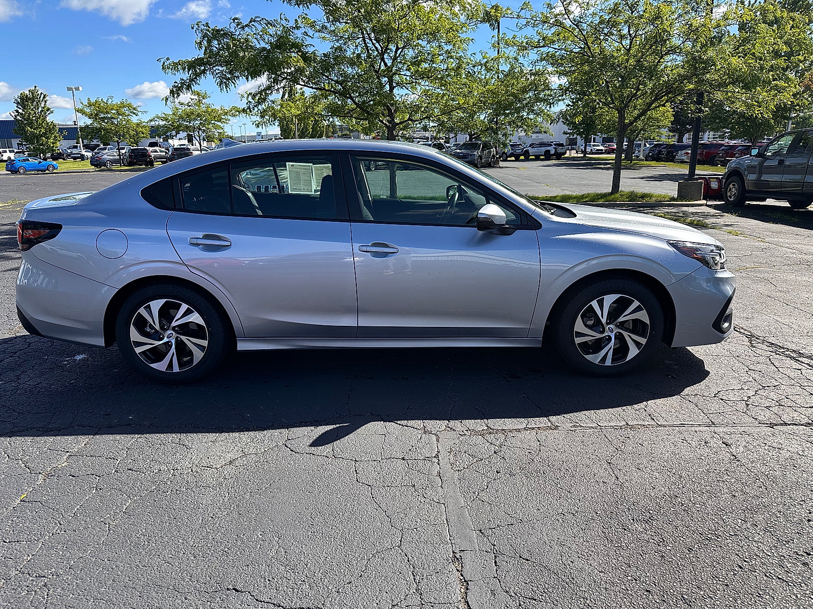 Certified 2025 Subaru Legacy Premium AWD/4WD image 2